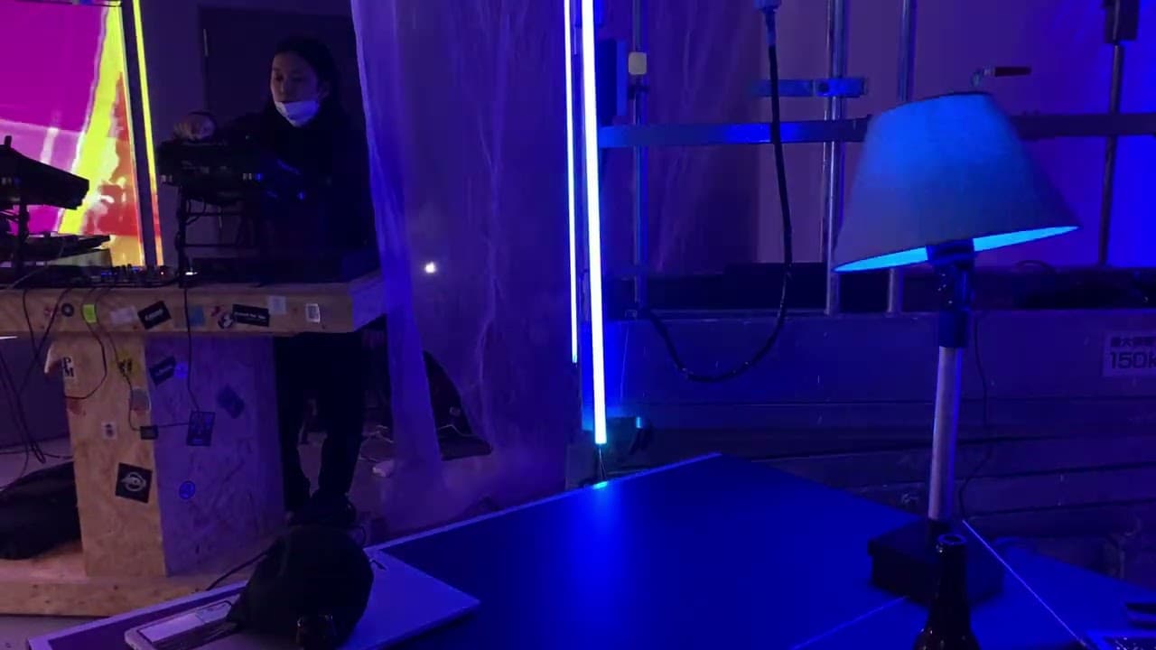 踊る照明